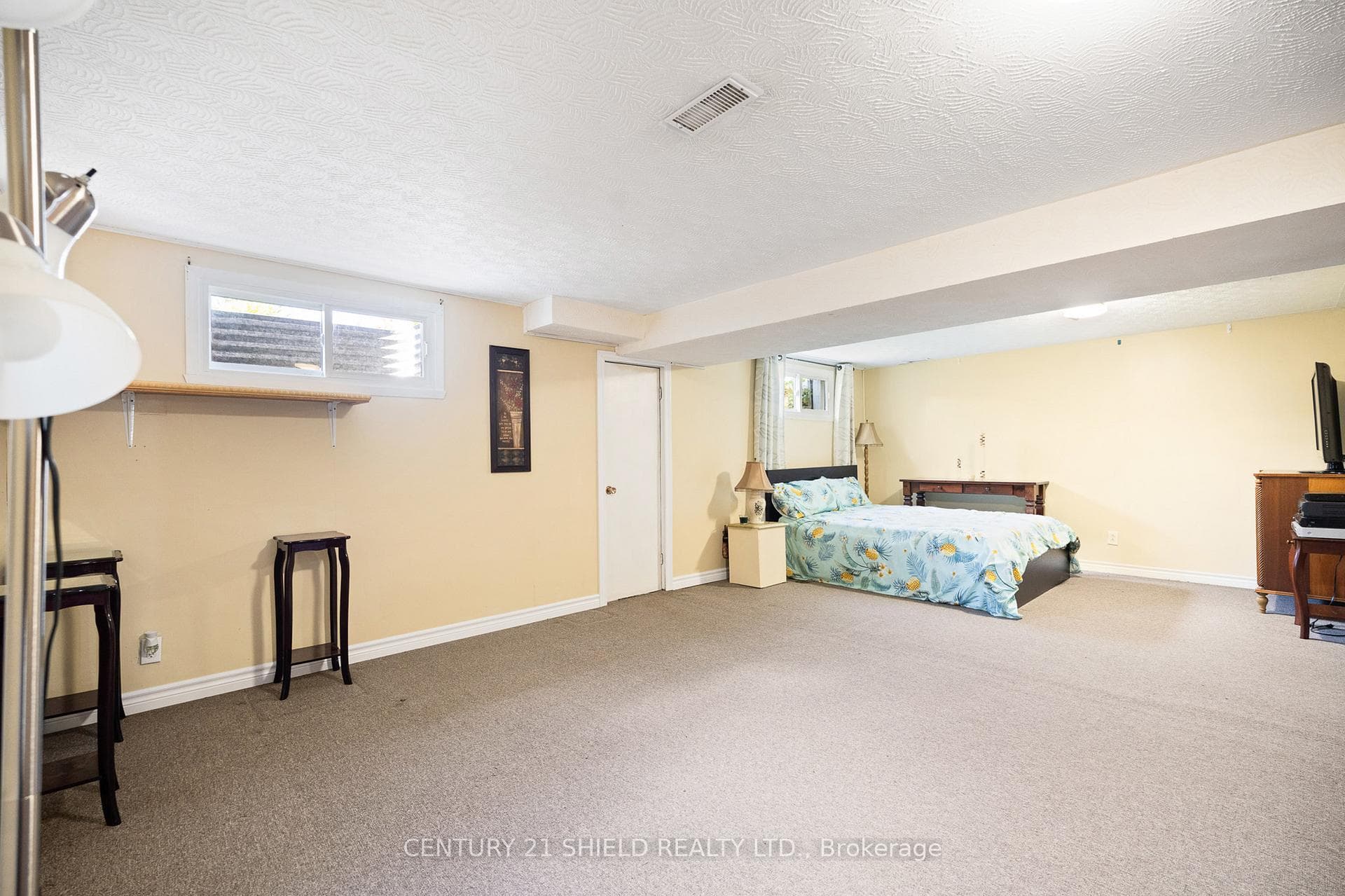 38 CLEMENT Street photo 35