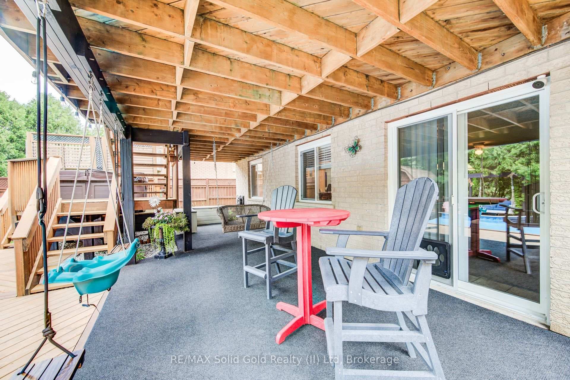 110 Glencliffe Court photo 38
