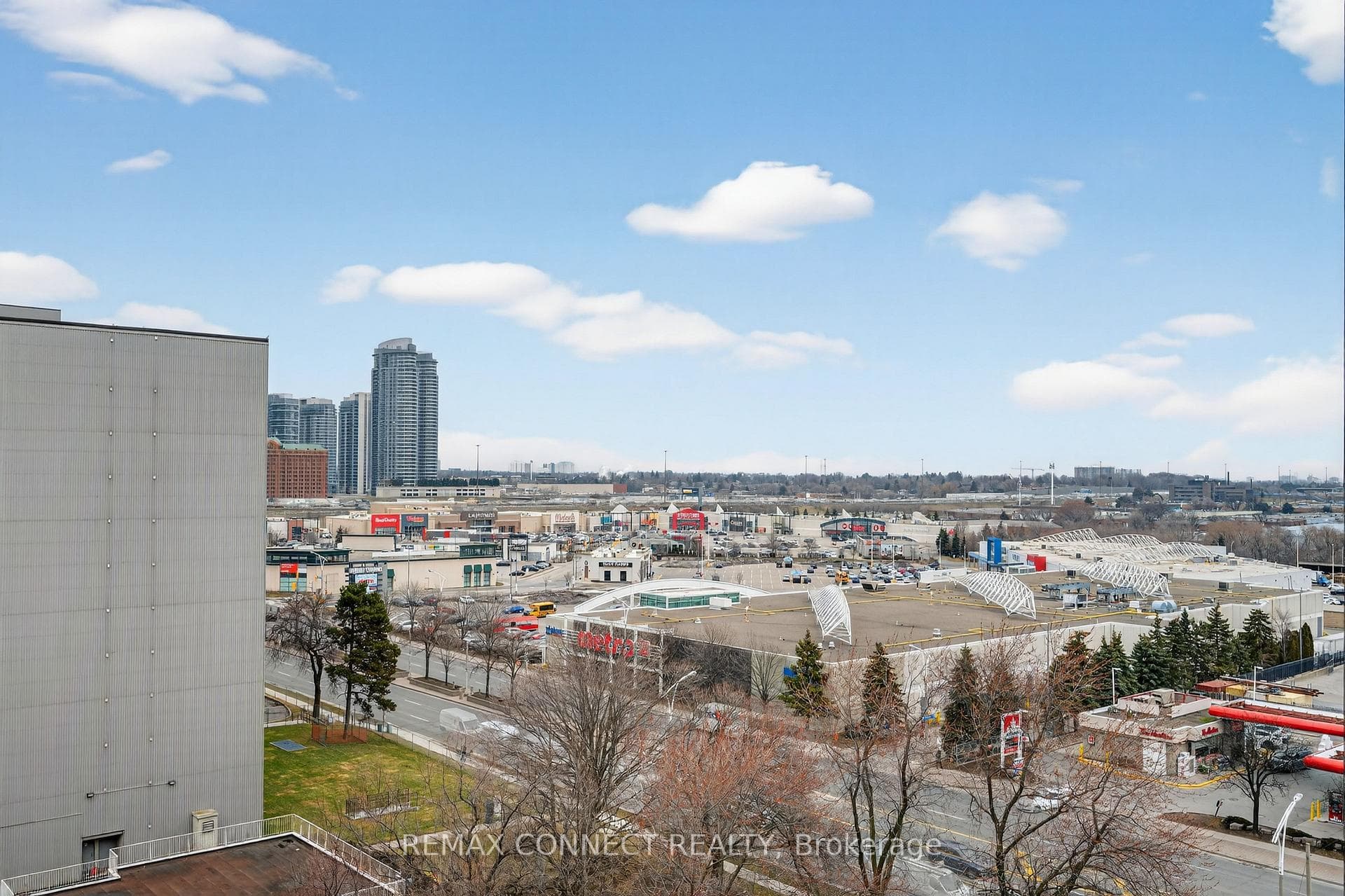 2 Glamorgan Avenue Unit 910 photo 47