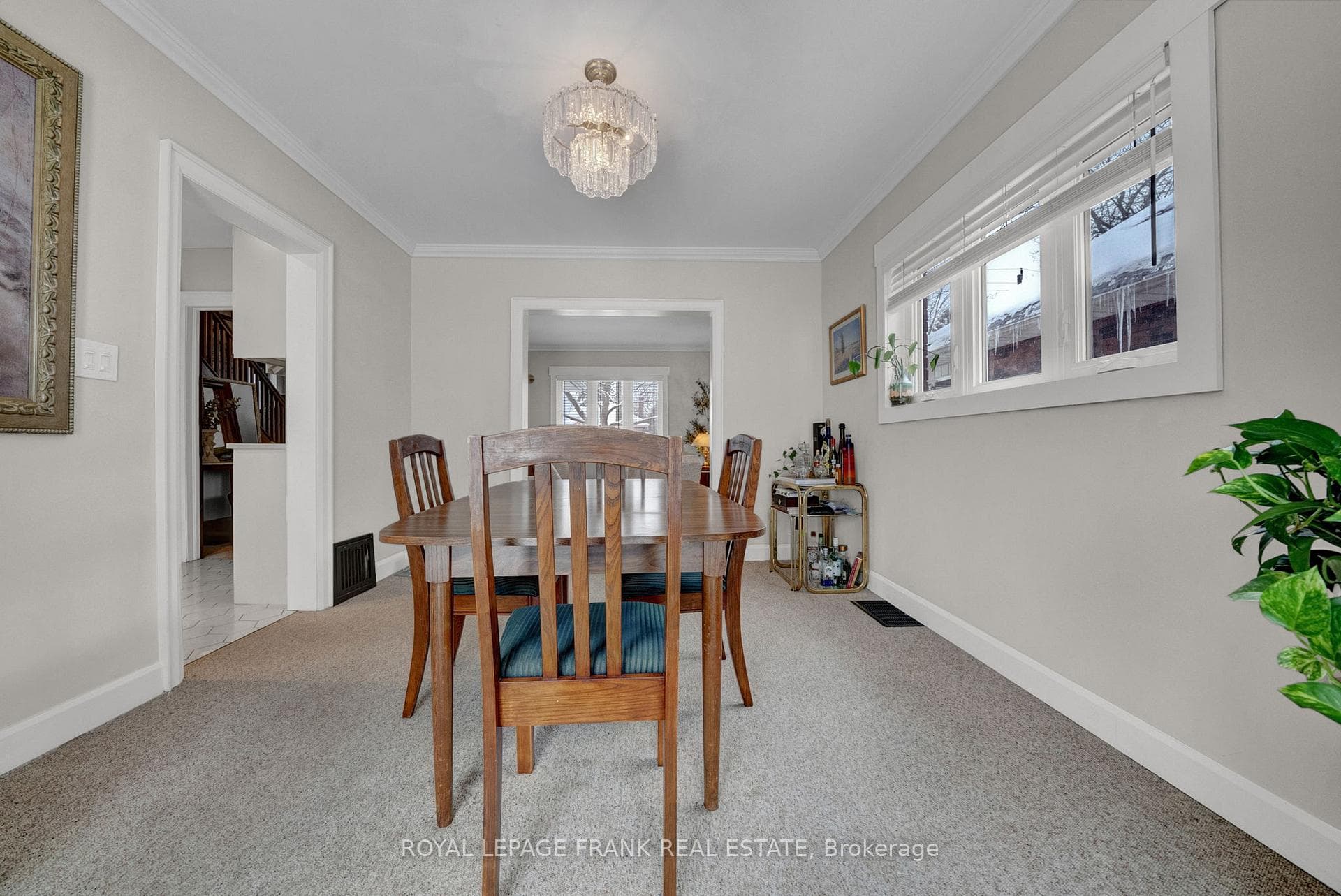 86 Roxborough Avenue photo 12
