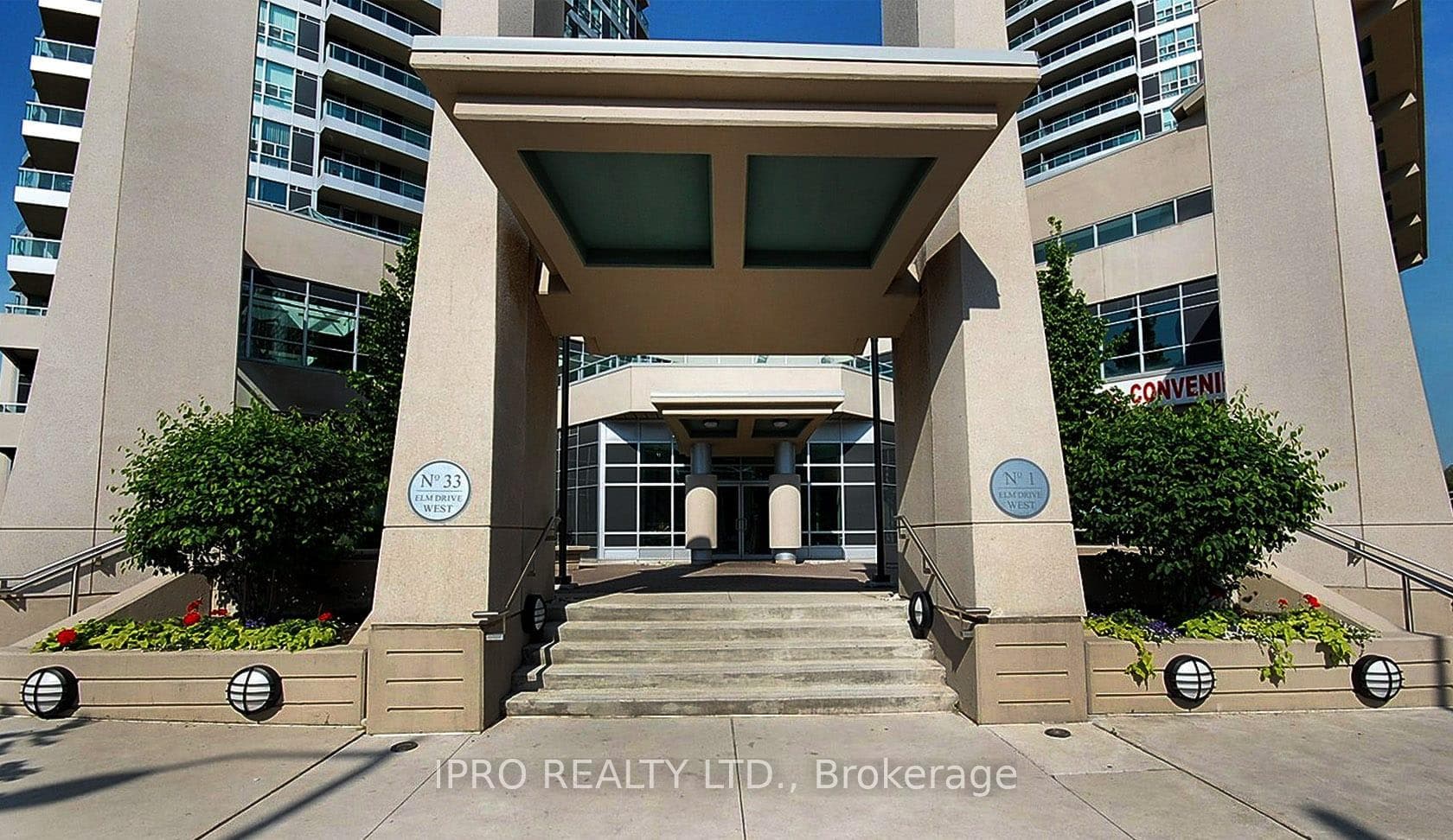 33 Elm Drive Unit 2309 photo 2