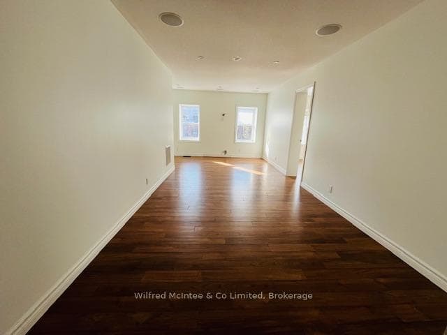 82/84 Elora Street photo 10