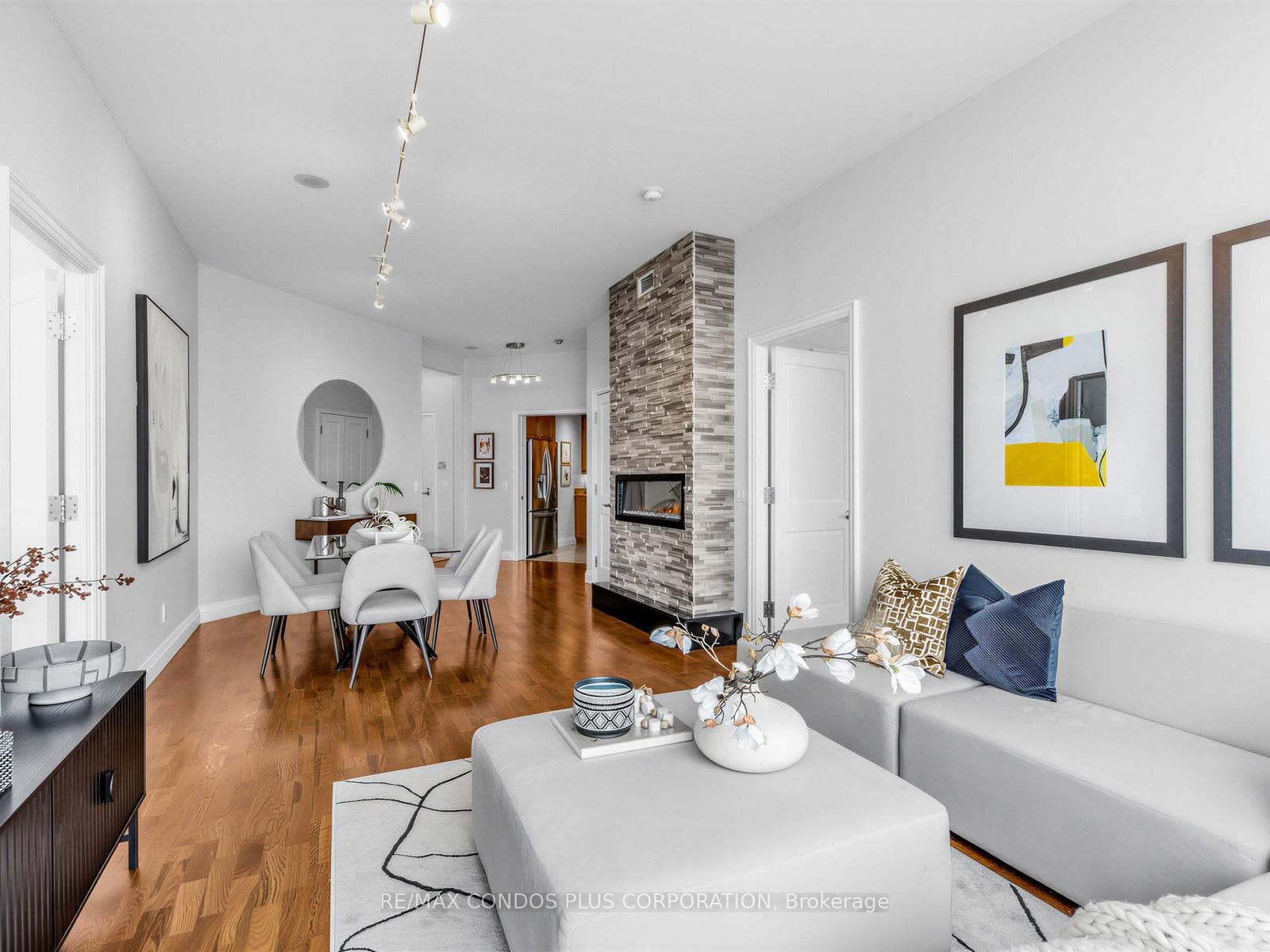 208 Queens Quay Unit PH2 photo 12