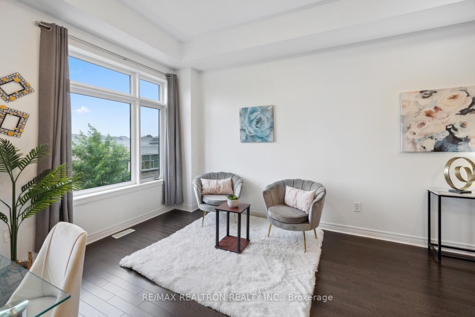 5 Laskin Drive photo 26