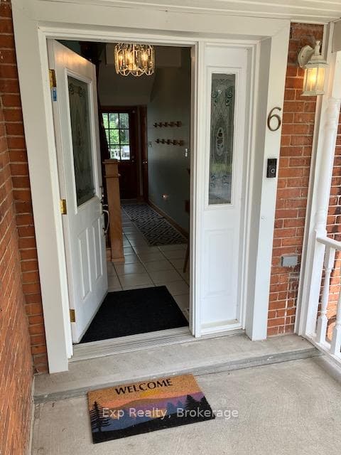 6 Addison Street photo 5