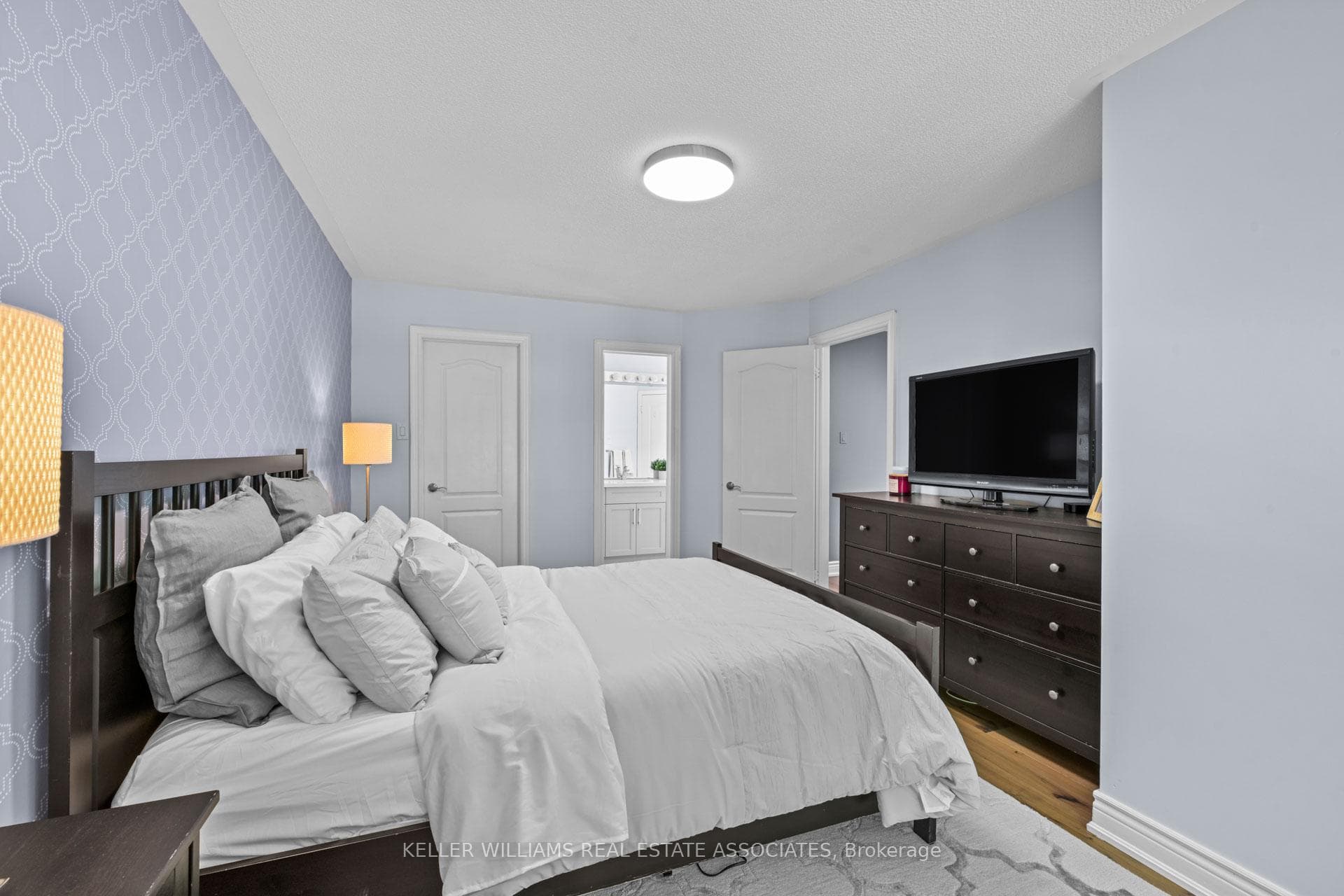 5024 Penman Lane photo 20