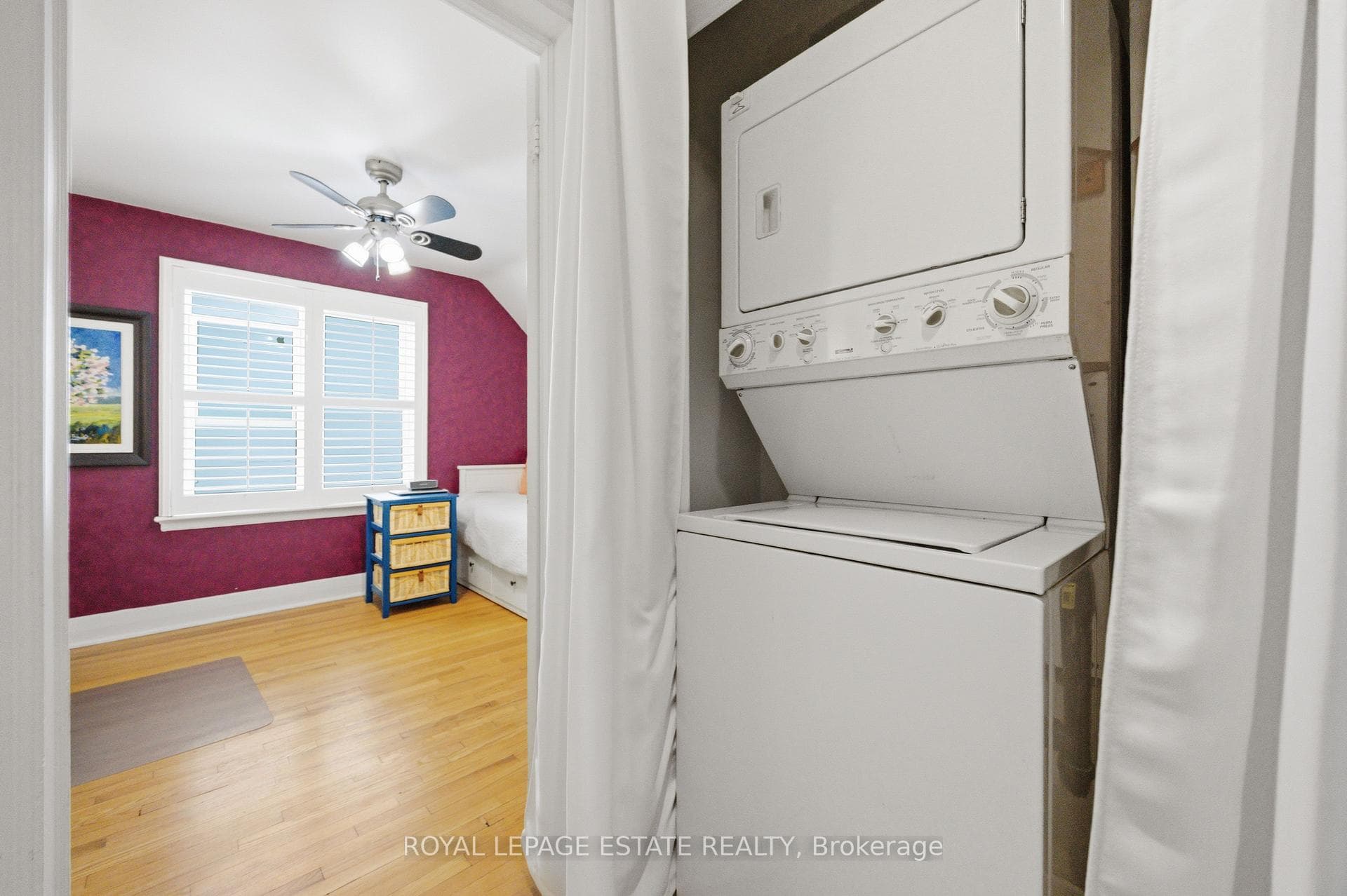 66 Harewood Avenue photo 15