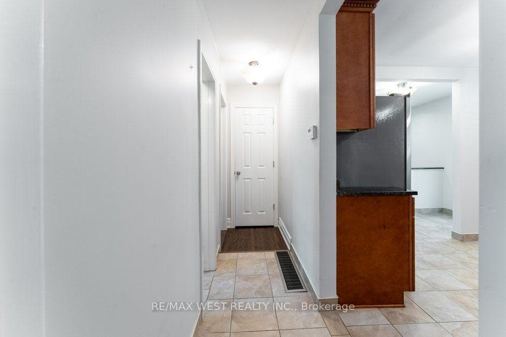 67 May Avenue photo 15