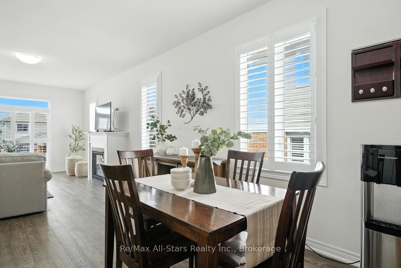 89 Forestlane Way photo 12