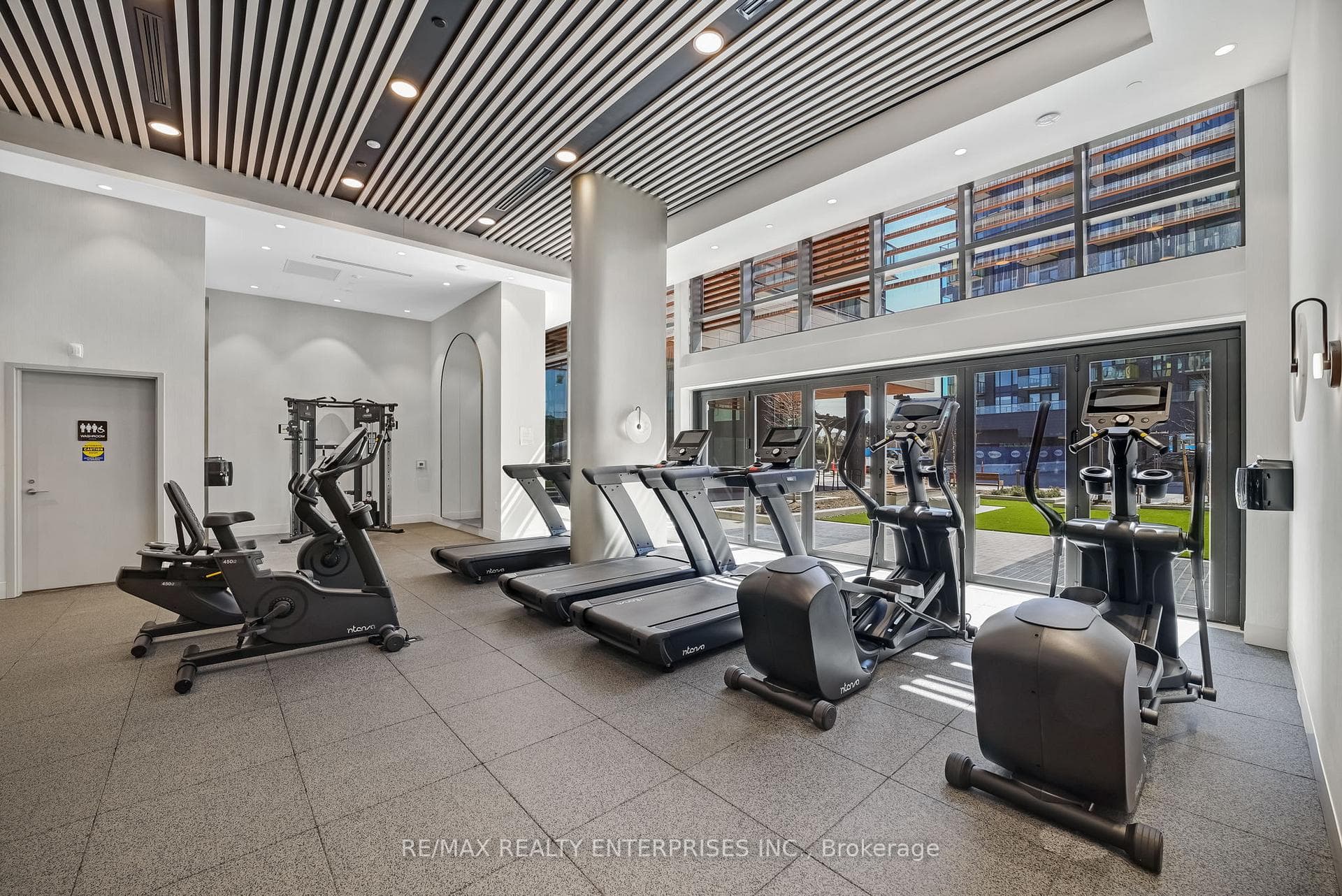 Fitness Studio/Yoga
