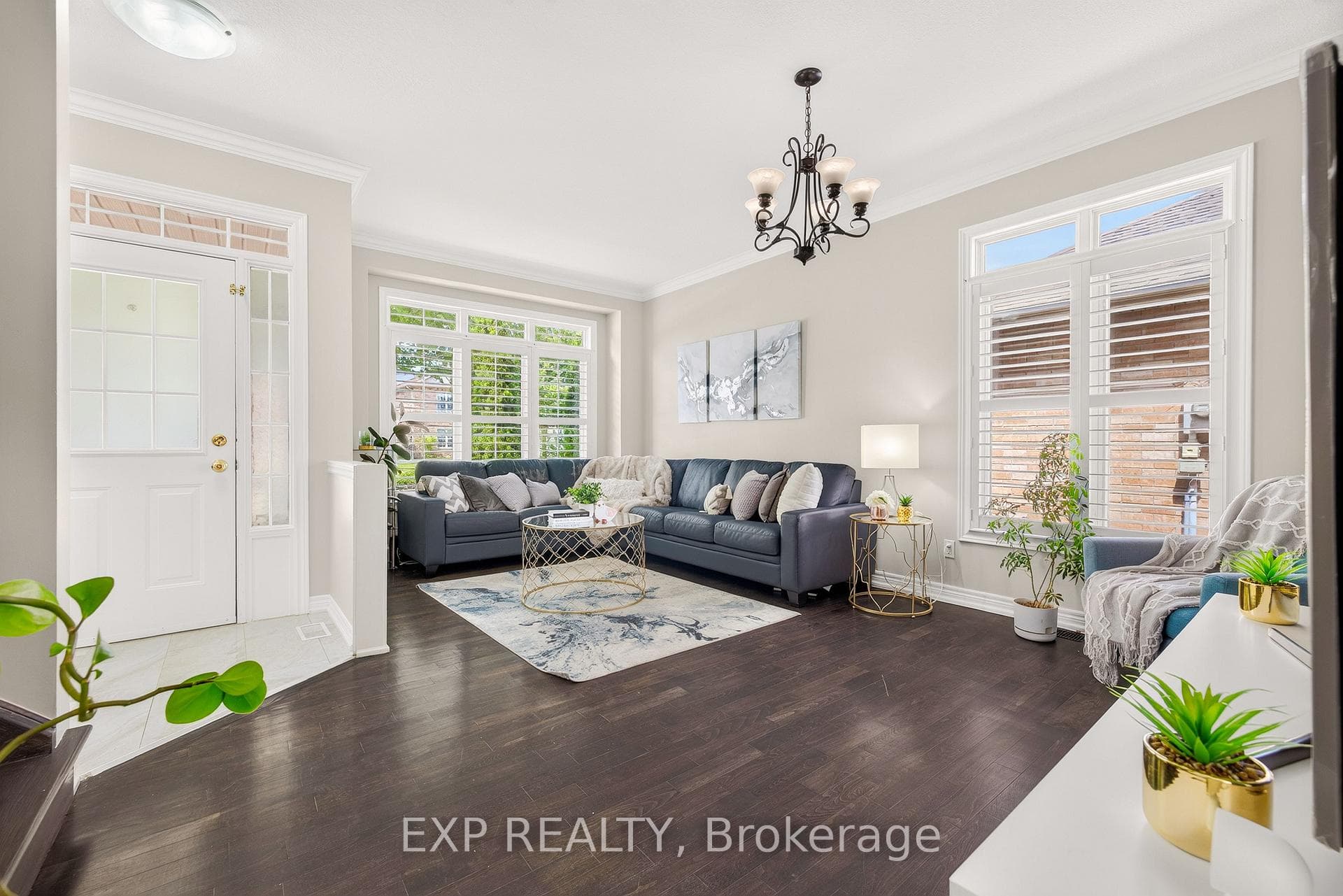 620 Munich Circle photo 8