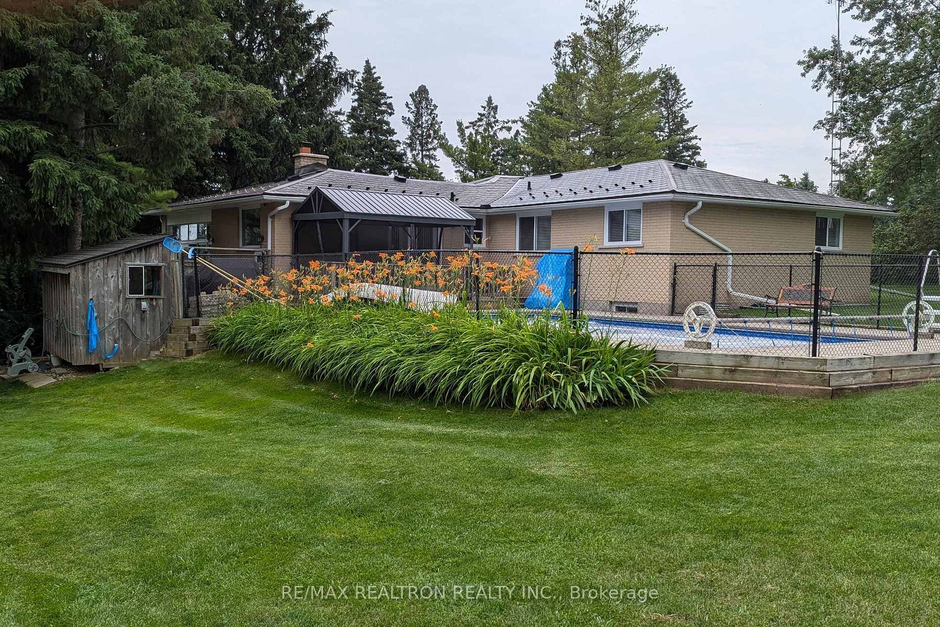 26 Kennedy Road photo 46