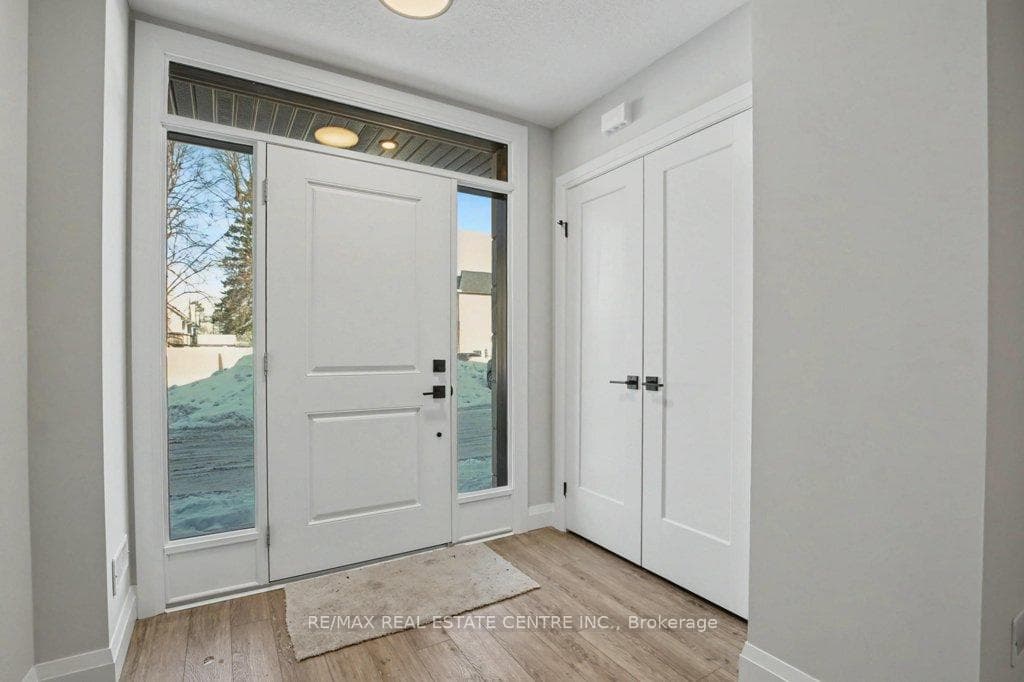143 ELGIN Street Unit 78 photo 4
