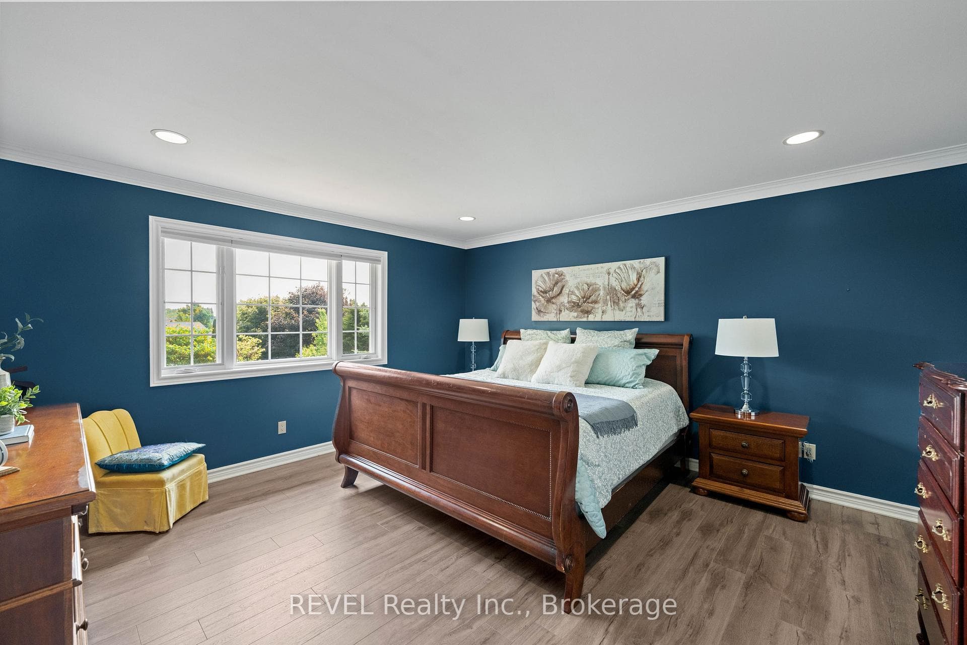 8055 Mount Carmel Boulevard photo 26