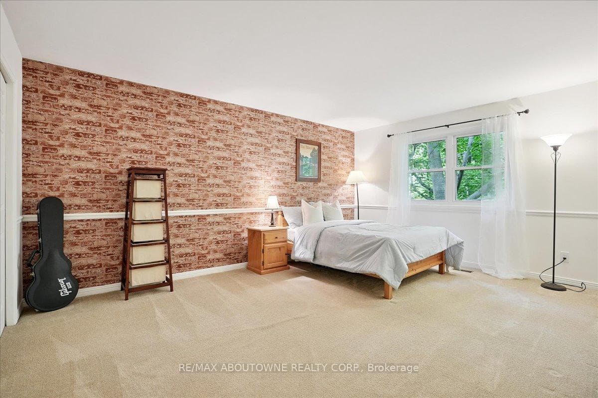 1309 Old Bridle Path photo 20
