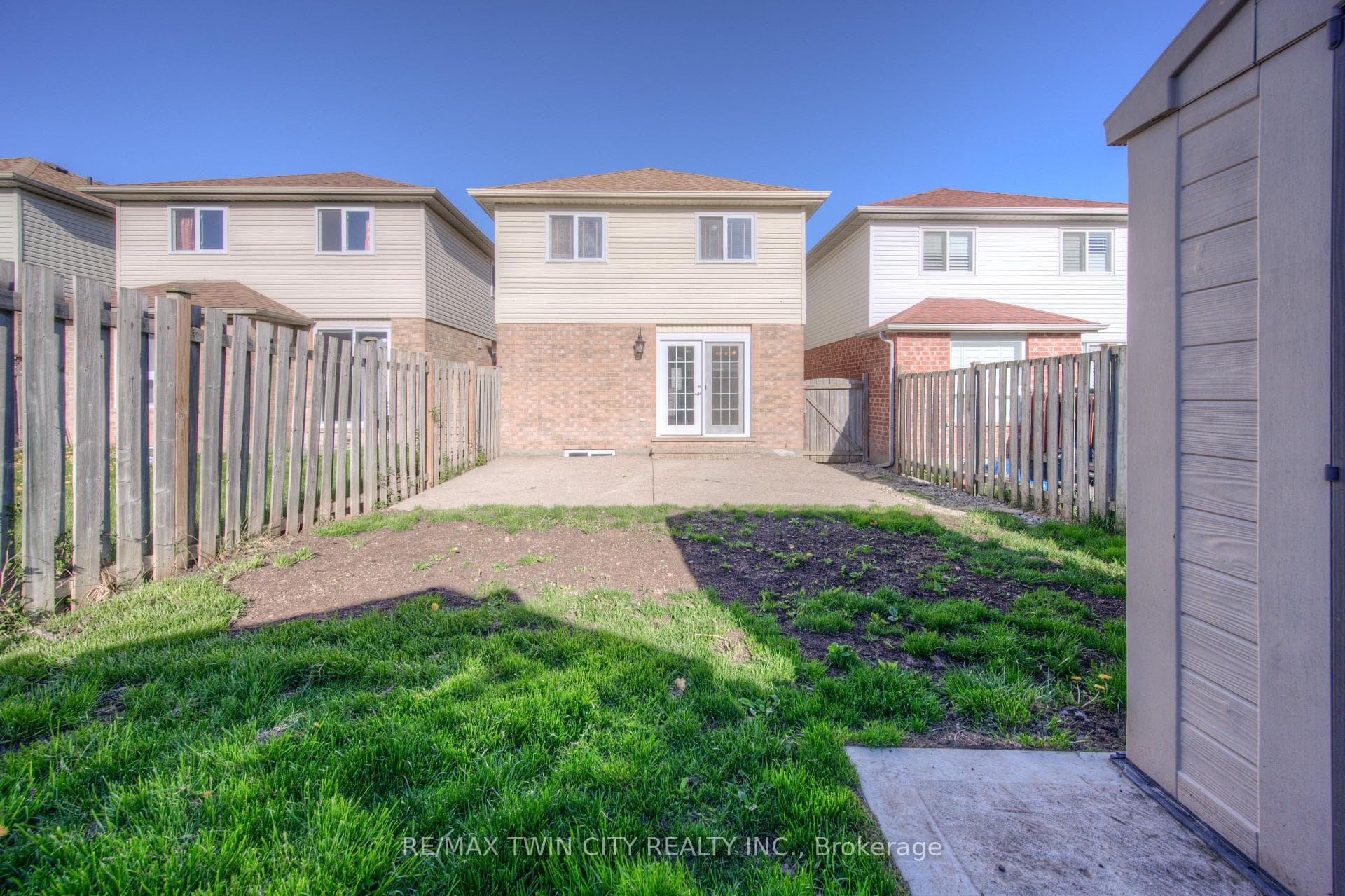 59 Activa Avenue photo 27