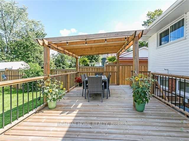 273 Kenwood Avenue photo 19