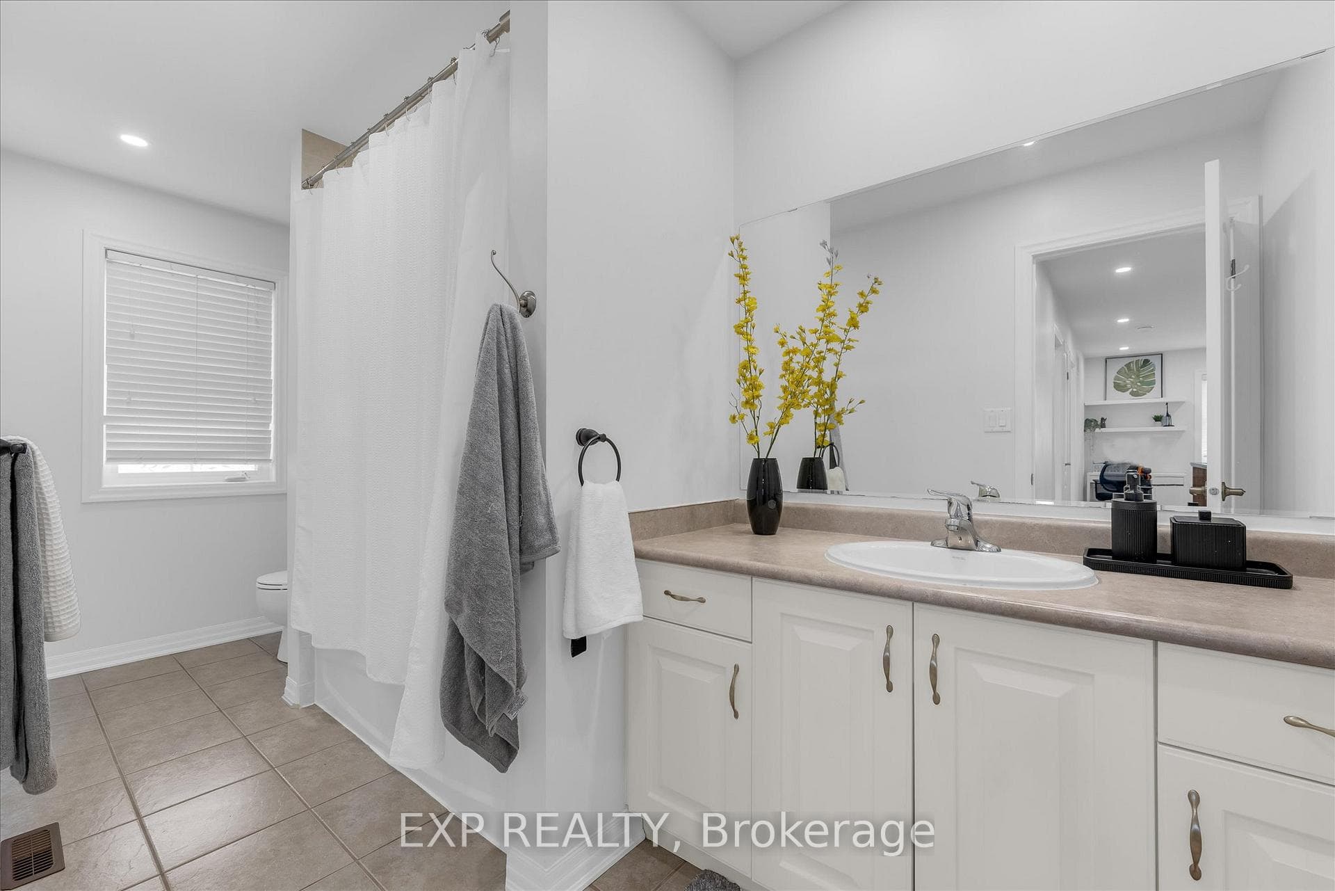 563 Fifty Road photo 25