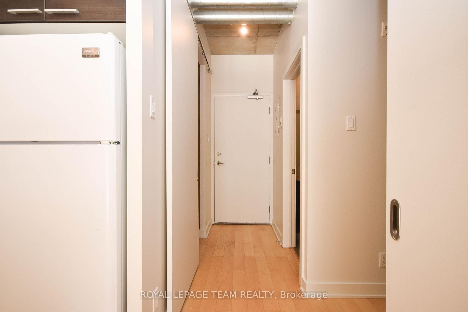 349 Mcleod Street Unit 523 photo 3