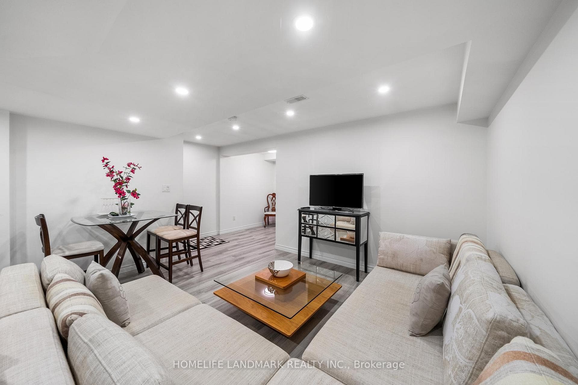 516 Cornell Rouge Boulevard photo 33