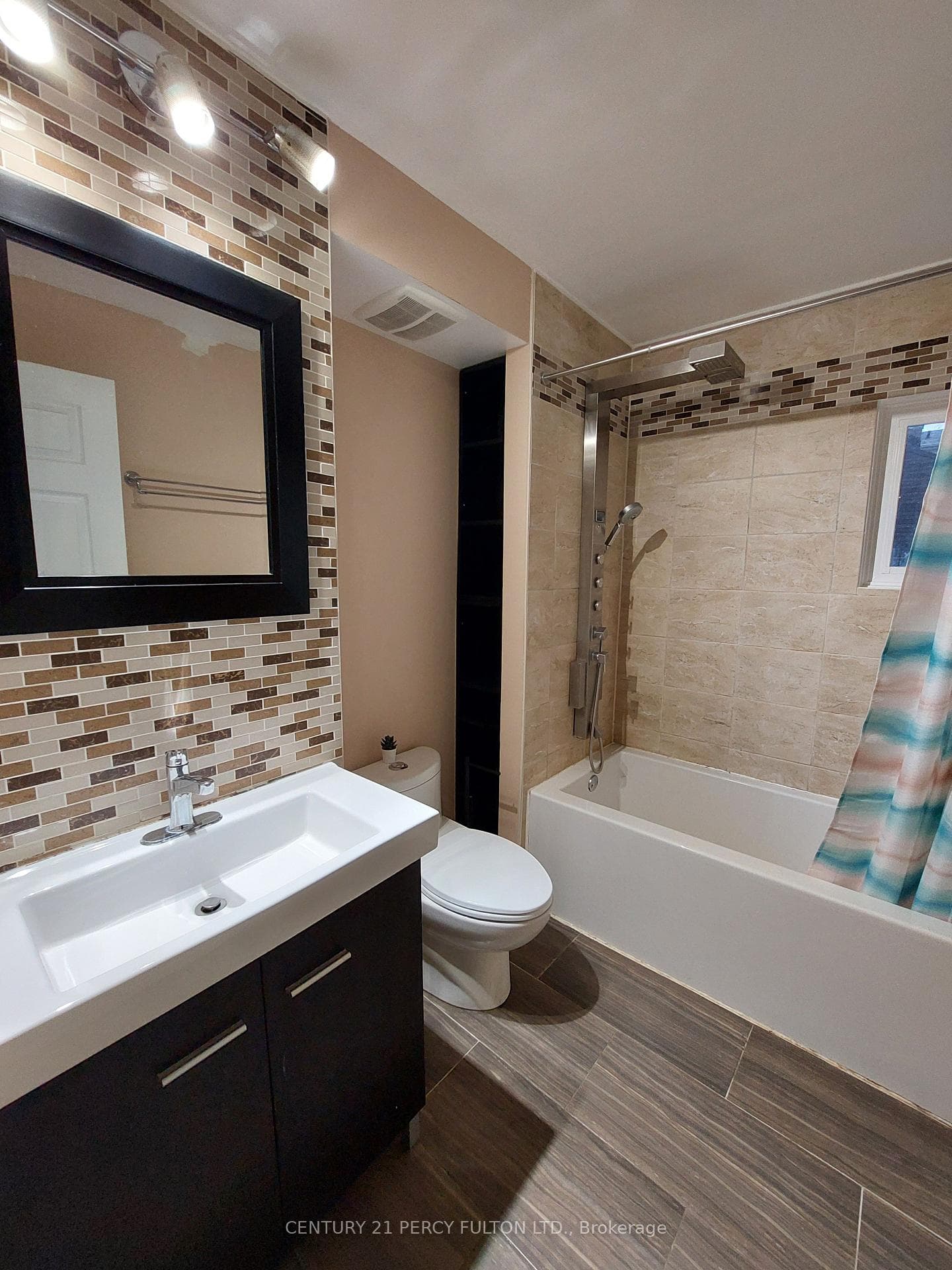 98 Westbourne Avenue photo 10