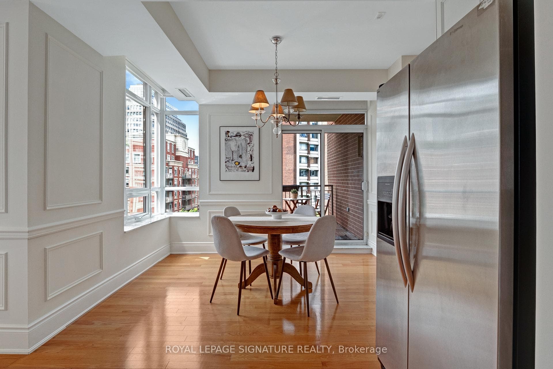 55 Delisle Avenue Unit 802 photo 11