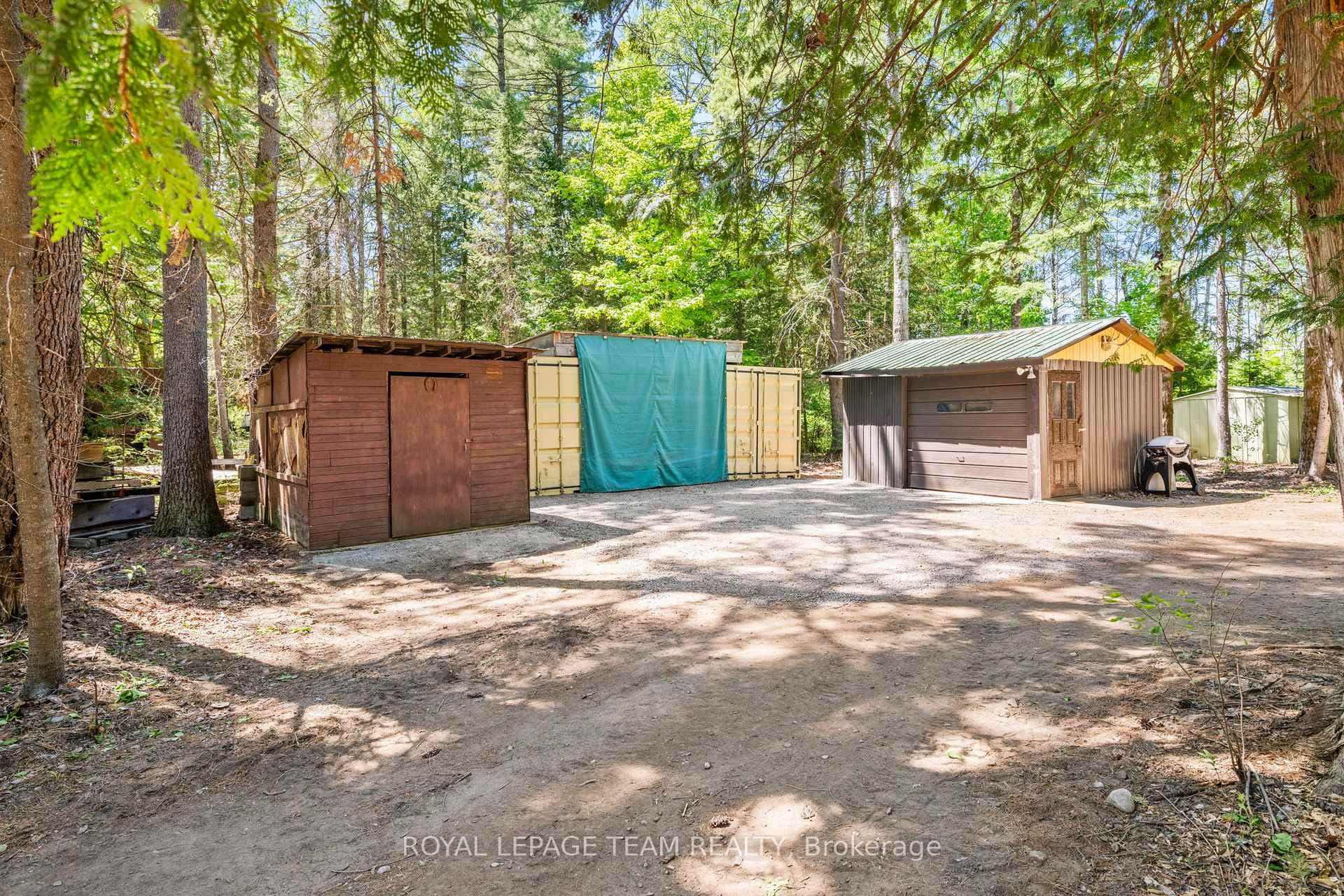 611 Burnstown Road photo 29