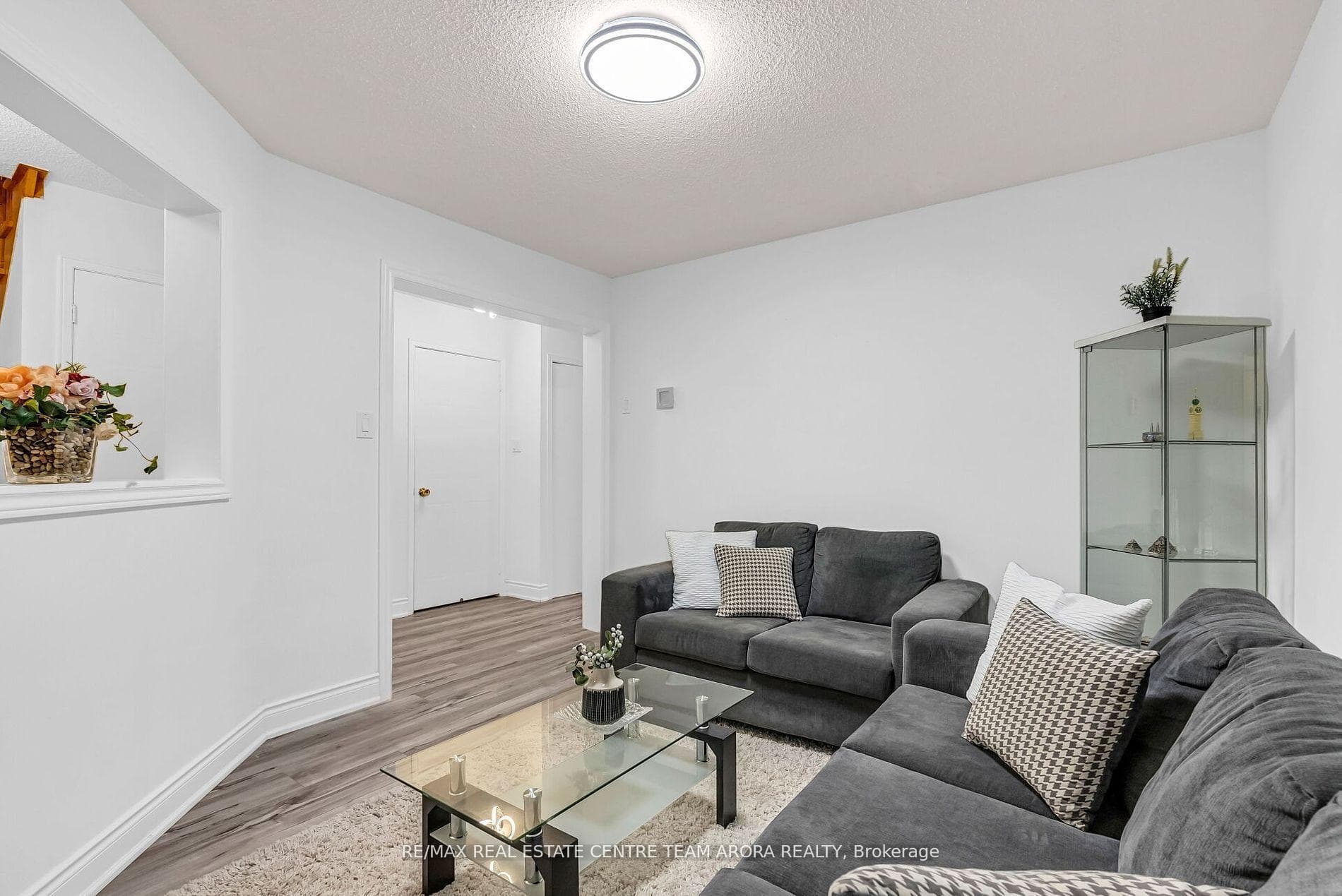 5958 Mersey Street photo 7
