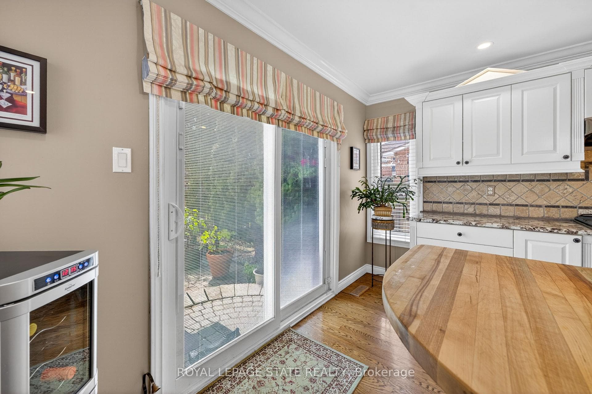 3086 Swansea Drive photo 12