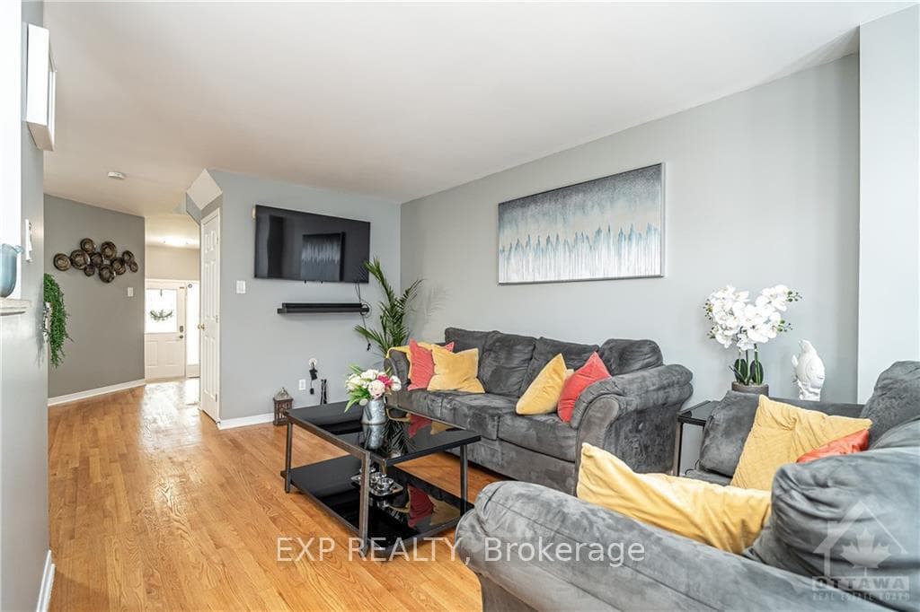 216A CLARIDGE Drive photo 11