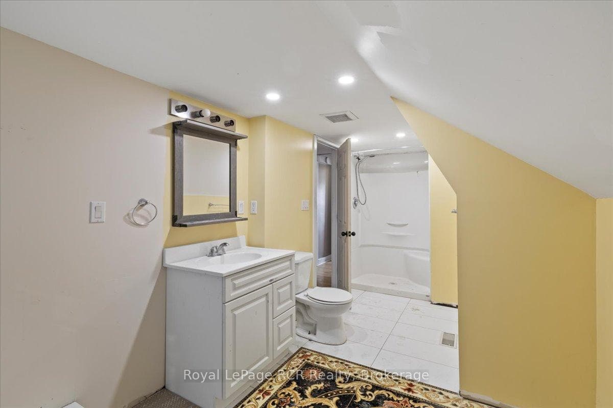 3-piece bathroom