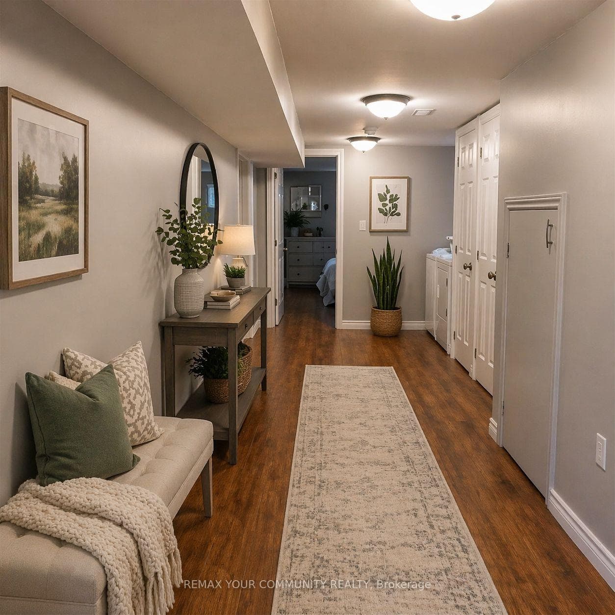 708 Mountview Place photo 4