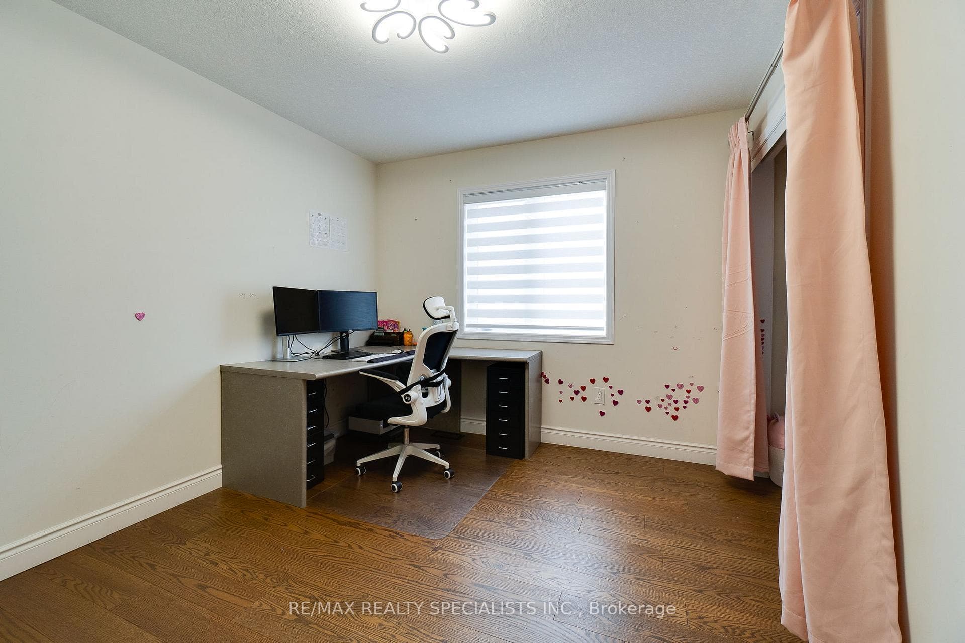 81 Larry Crescent photo 28