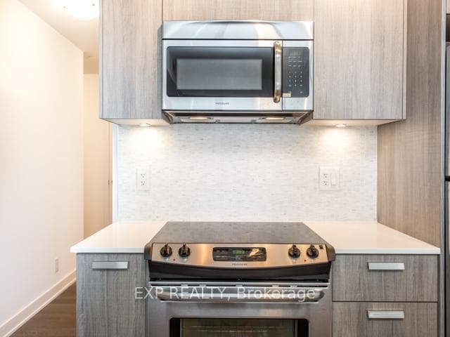 1815 Yonge Street Unit 1506 photo 30