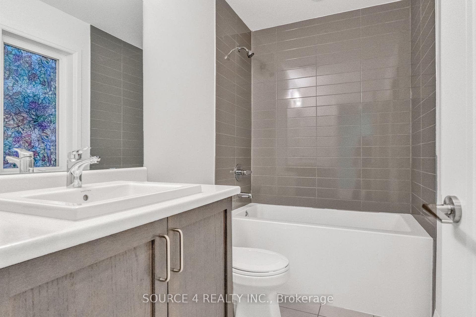 34 Cloverridge Avenue photo 25