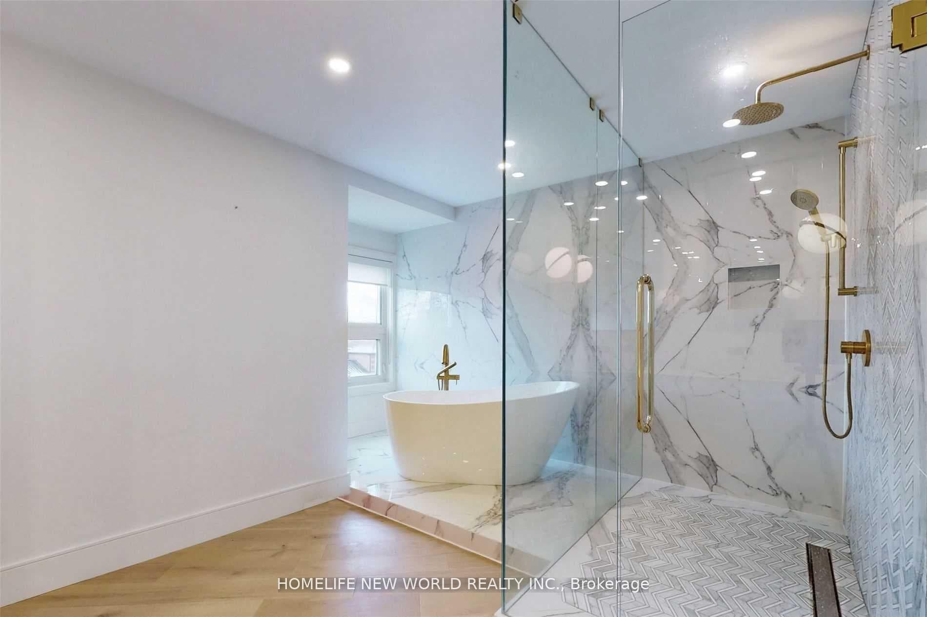 725 Gardner Avenue photo 25