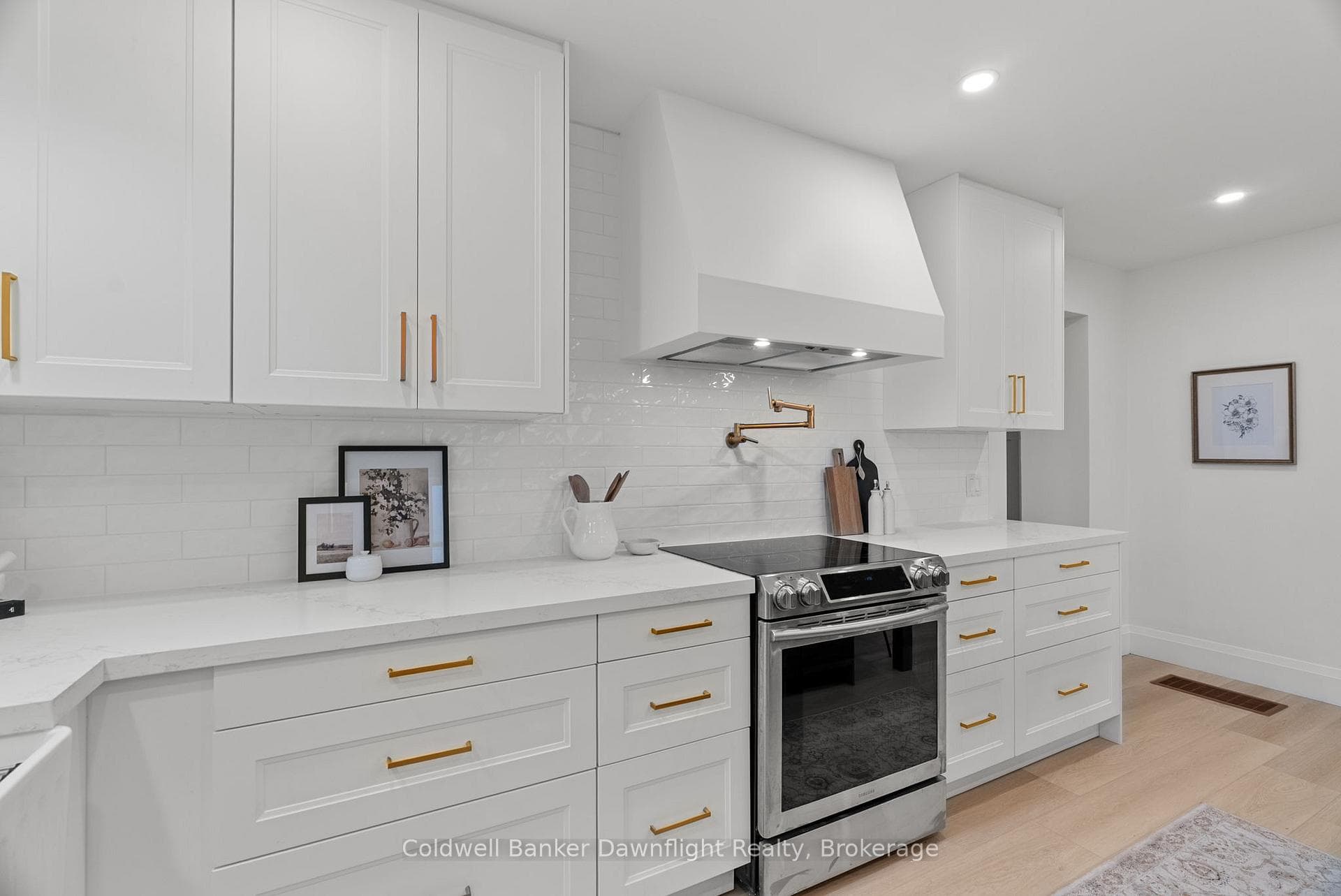 84094 London Road photo 12