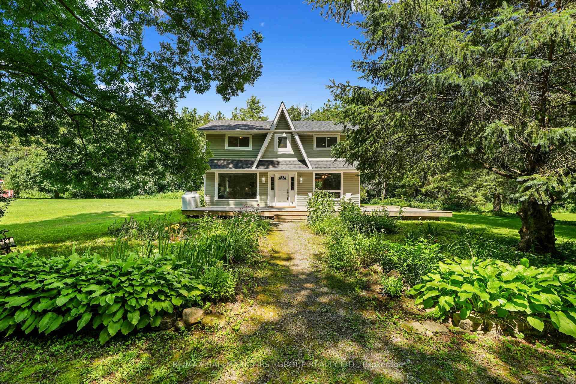 226 Bradley Hollow Road photo 1