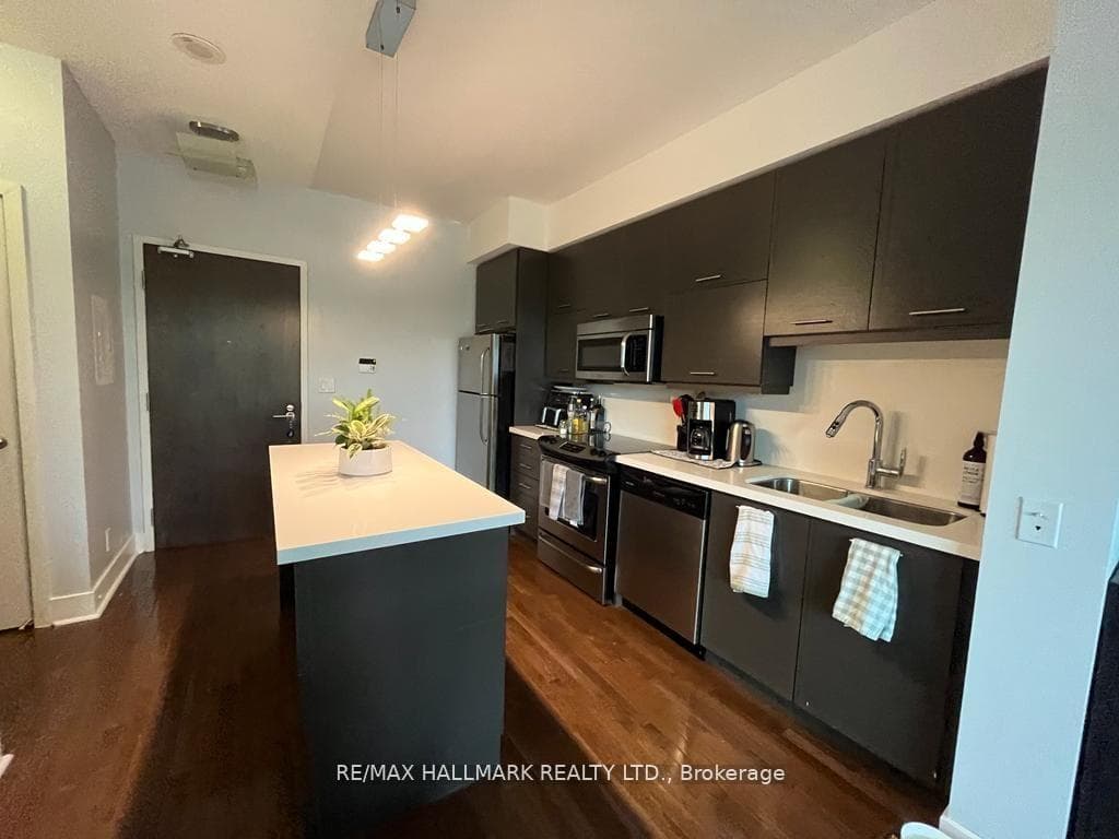 26 Norton Avenue Unit 506 photo 1