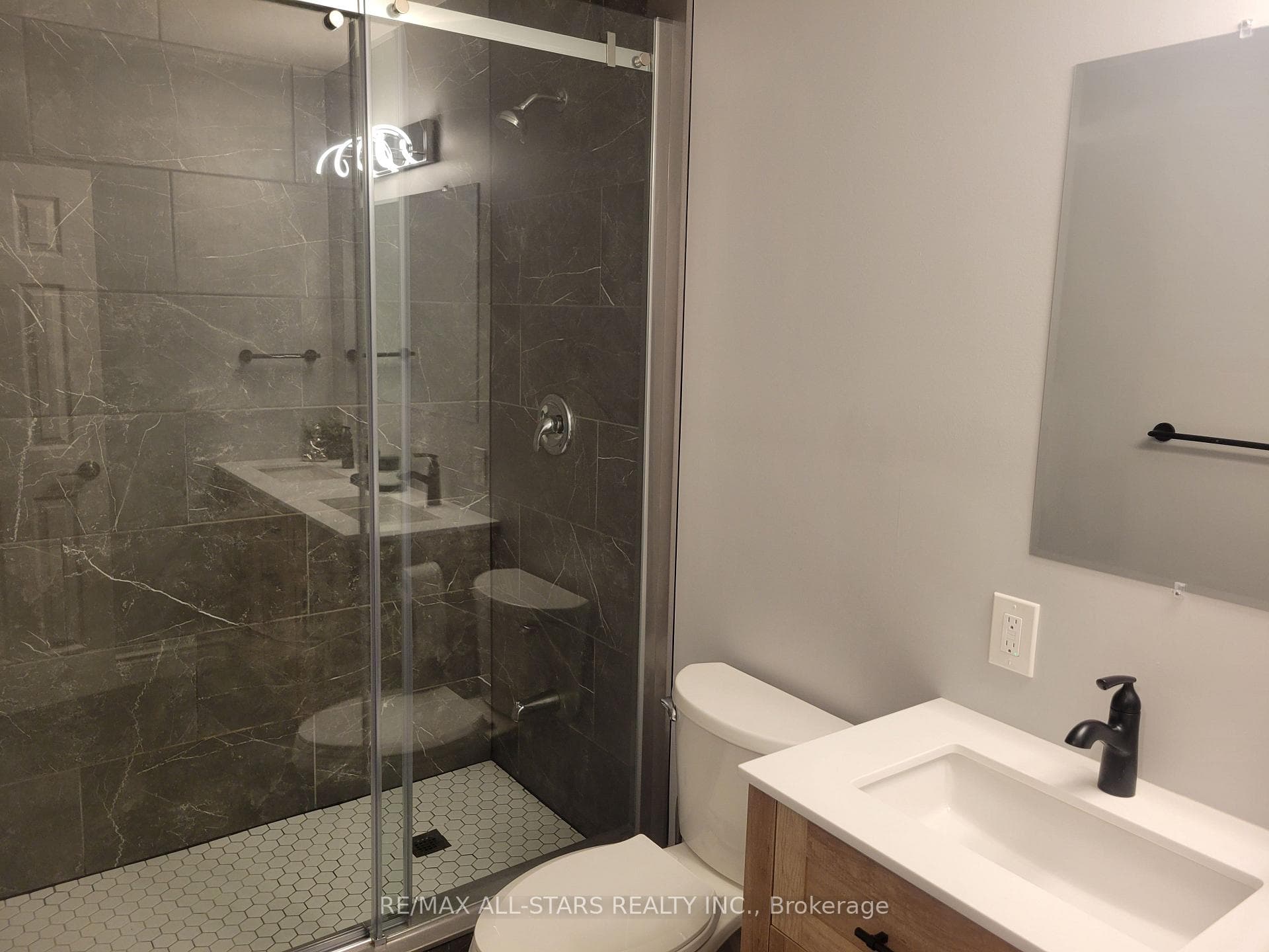 173 Westfield Drive photo 27