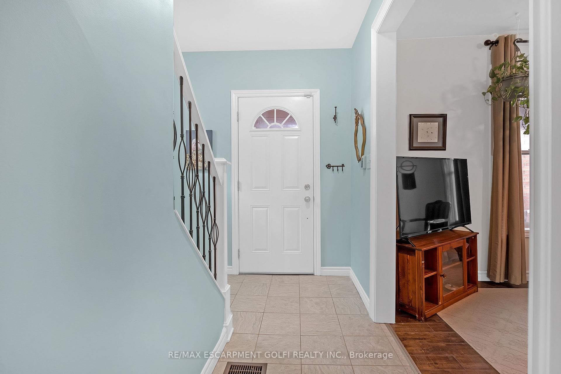 92 Newlands Avenue photo 32