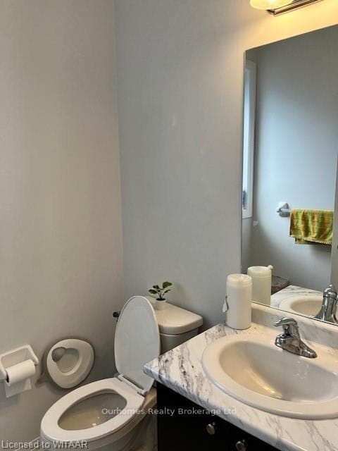 1122 EDINBURGH DRIVE Drive photo 3