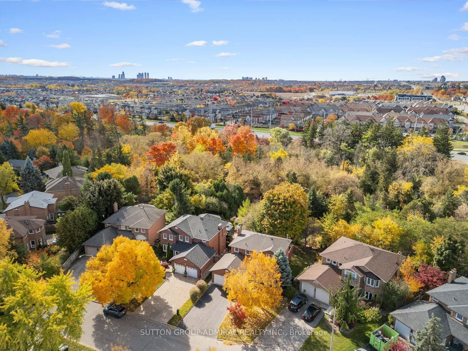 51 Houseman Crescent photo 38