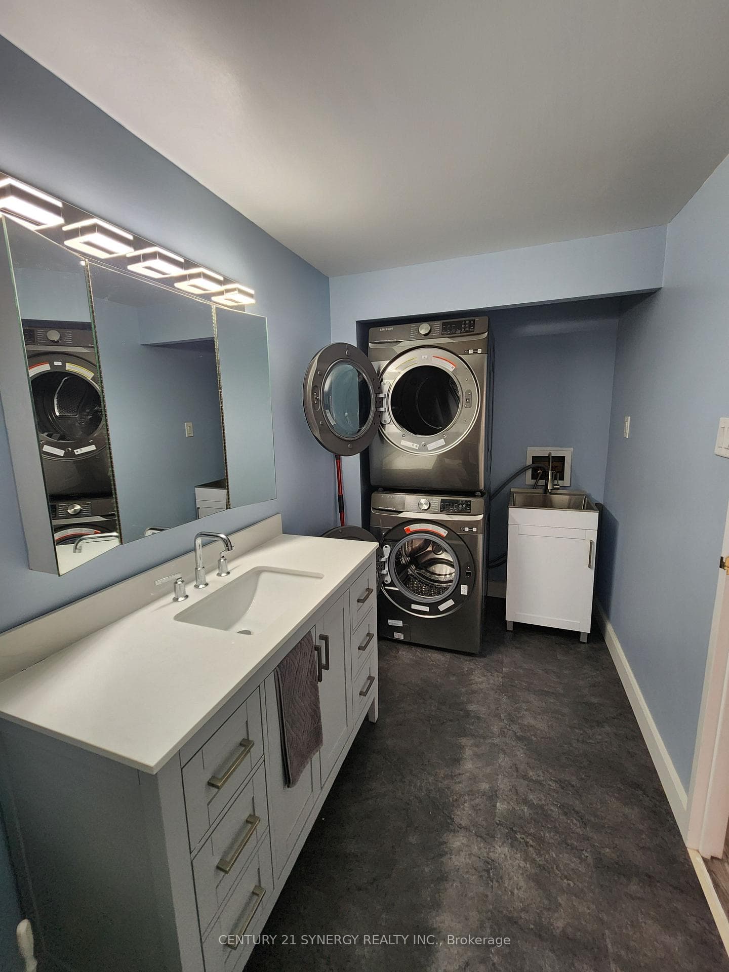 960 Teron Road Unit 502 photo 15