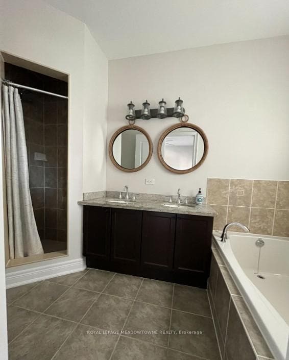 587 Thompson Road Unit 9 photo 15