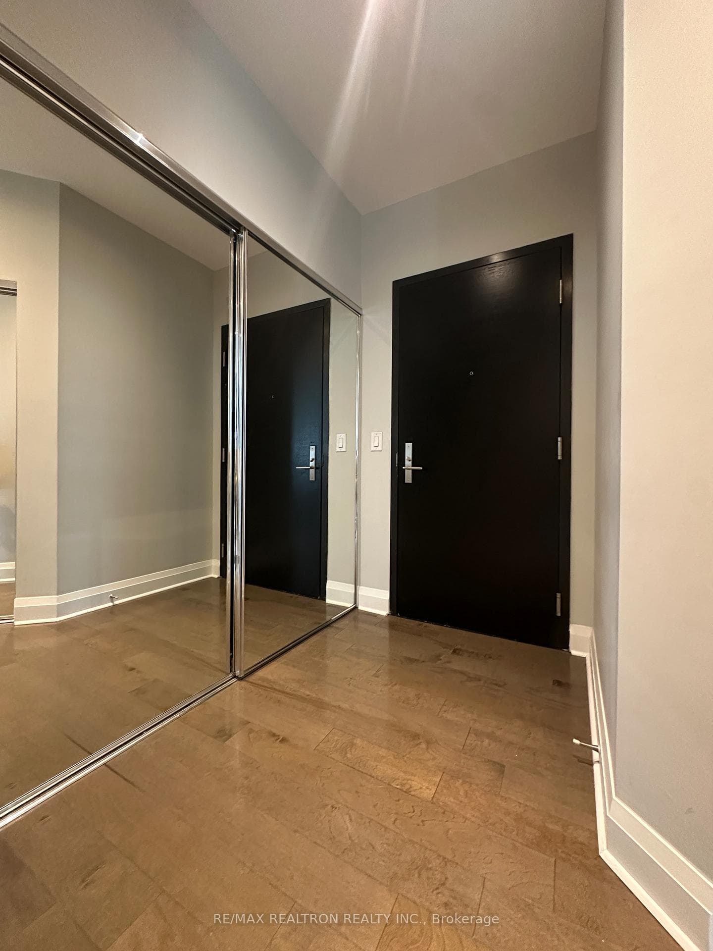 65 St Mary Street Unit 4405 photo 12