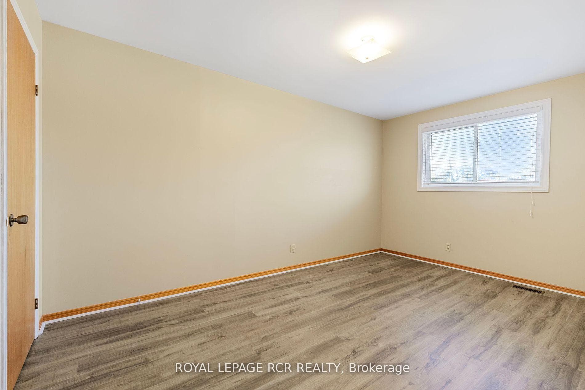 80 Woodside Drive photo 22