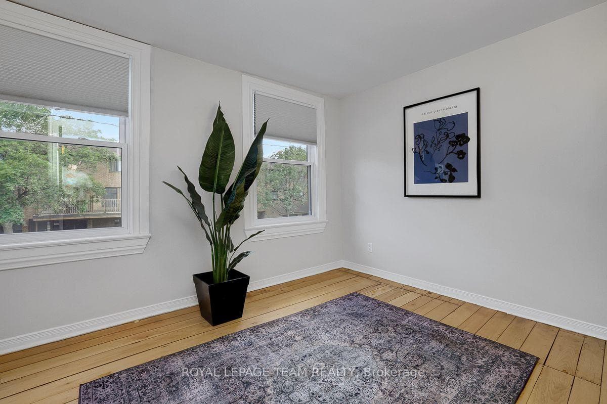 2nd bedroom/office.