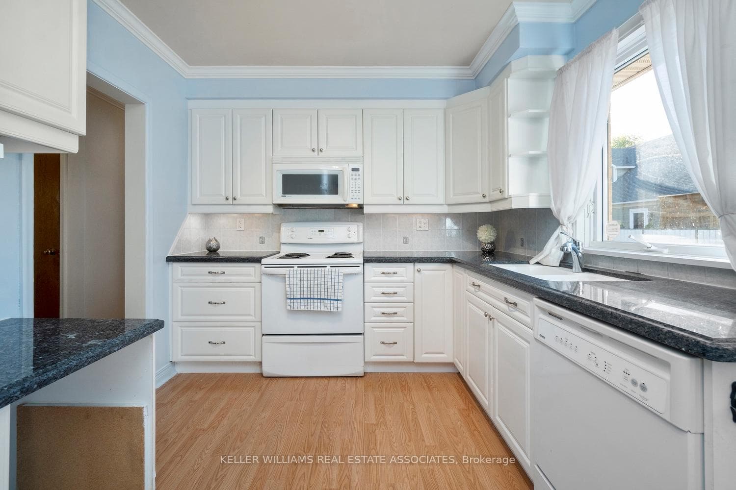 118 Wakefield Road photo 9