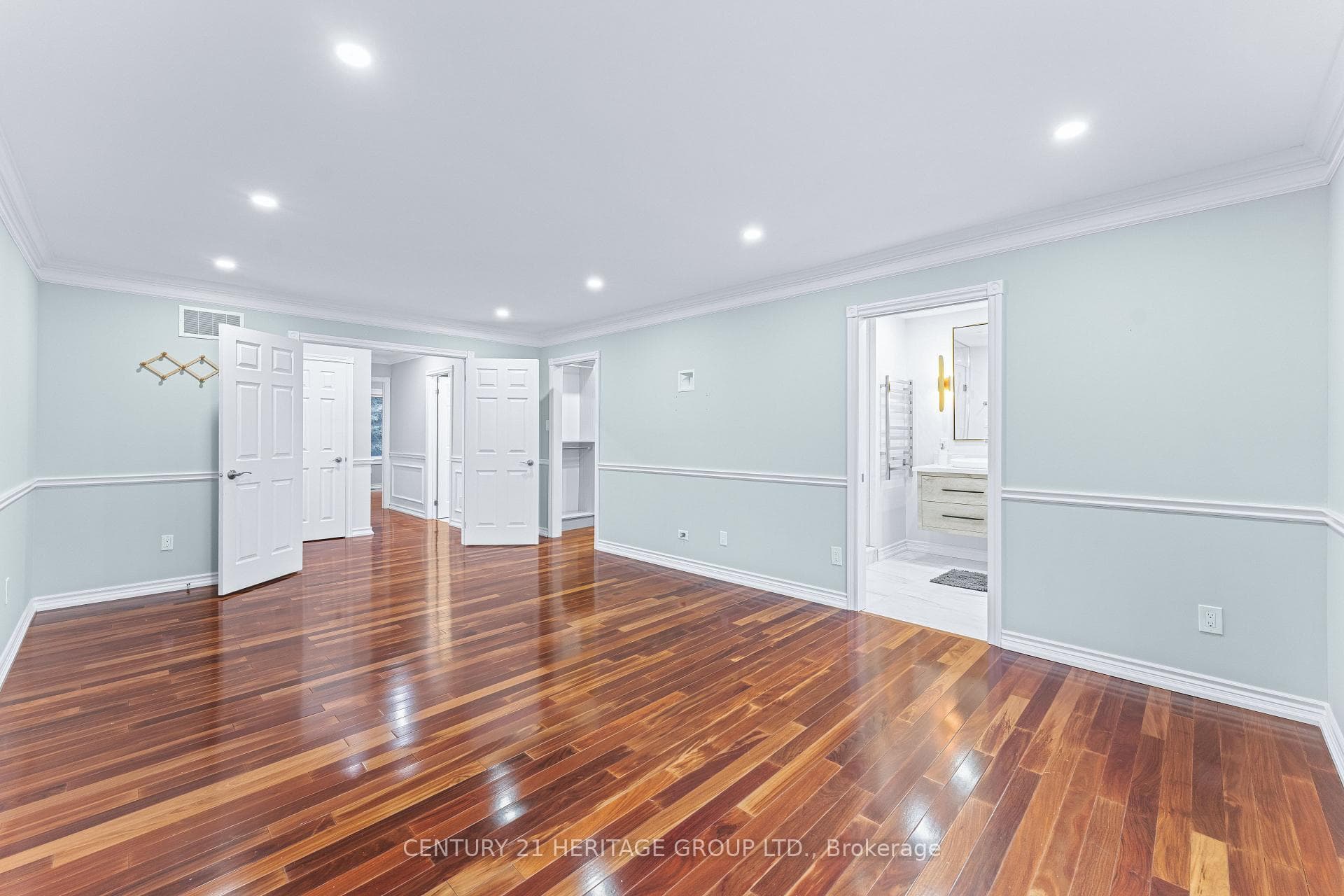 238 Kemano Road photo 20